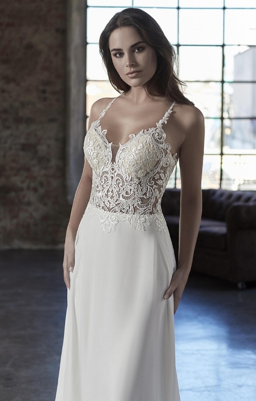 Boho Brautkleid aus Chiffon und Spitze