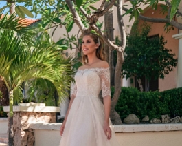 kleider-hochzeit-2020-2021-trends-neuheiten-kurze-brautkleider